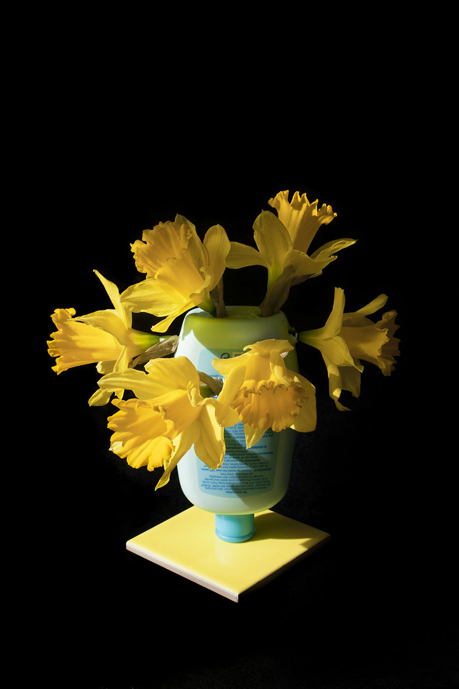 Photography by Maria de la O Garrido titled "Almost empty plastic bottles of whatever #3" - 2.