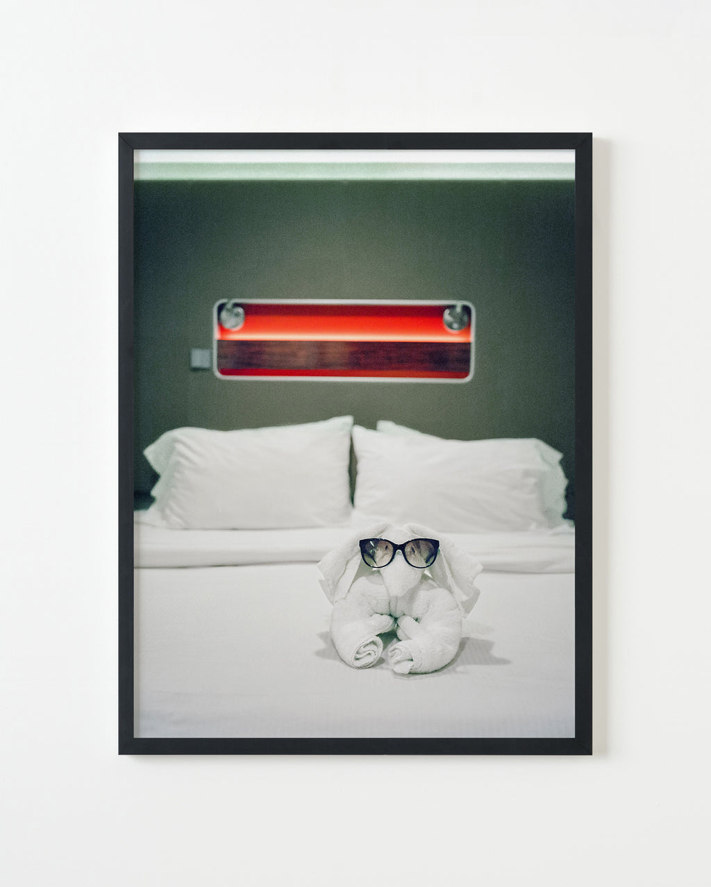 Photography by Anna Beeke titled "30 28'24.3