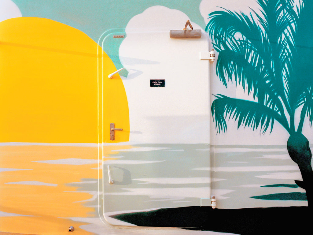 Photography by Anna Beeke titled "32 11' 40.0