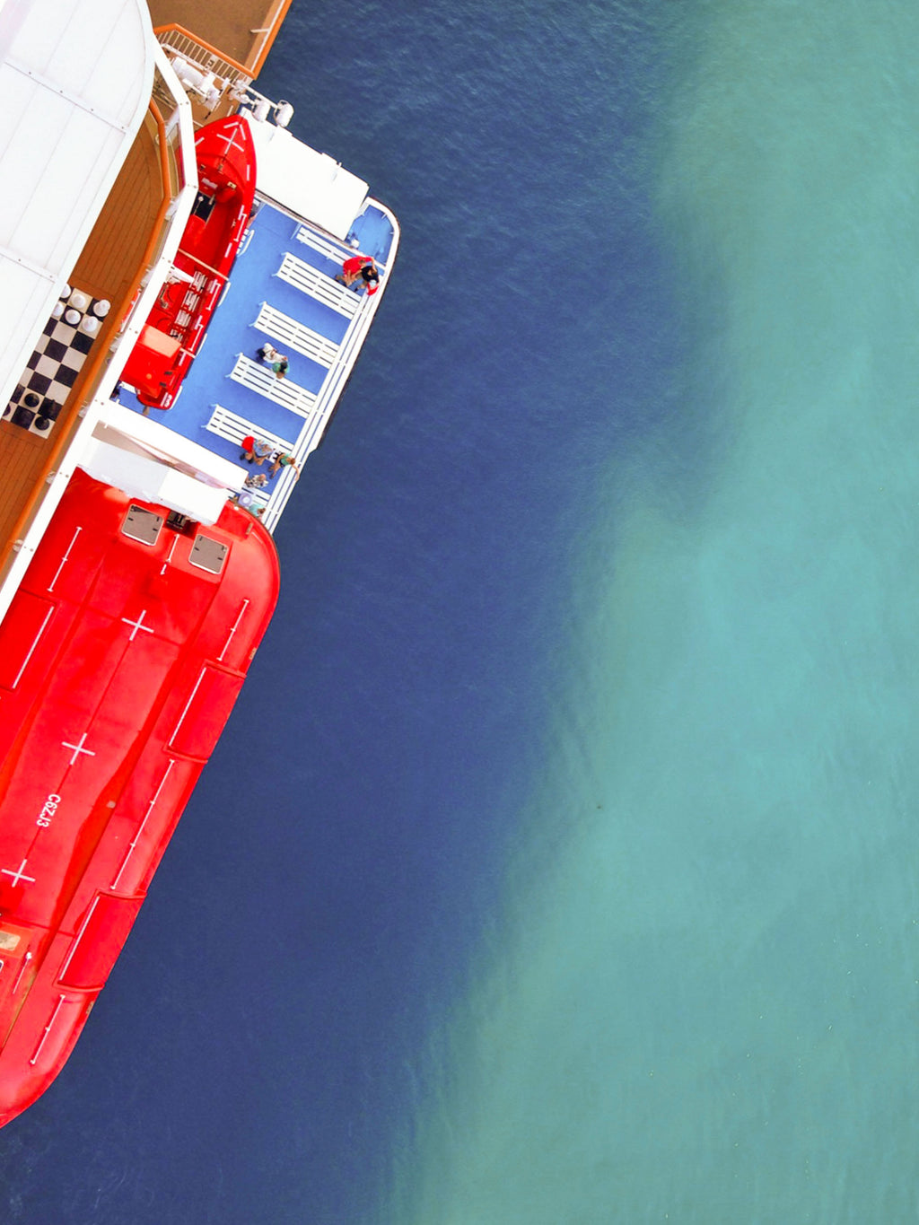 Photography by Anna Beeke titled "25 49'45.9