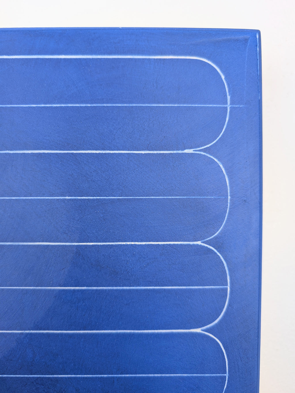 Painting by Arielle Zamora titled "Blue Pause" - 4.
