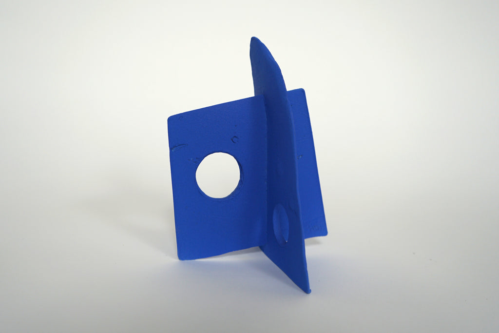 Sculpture by Fitzhugh Karol titled "Blue Lean III" - 2.