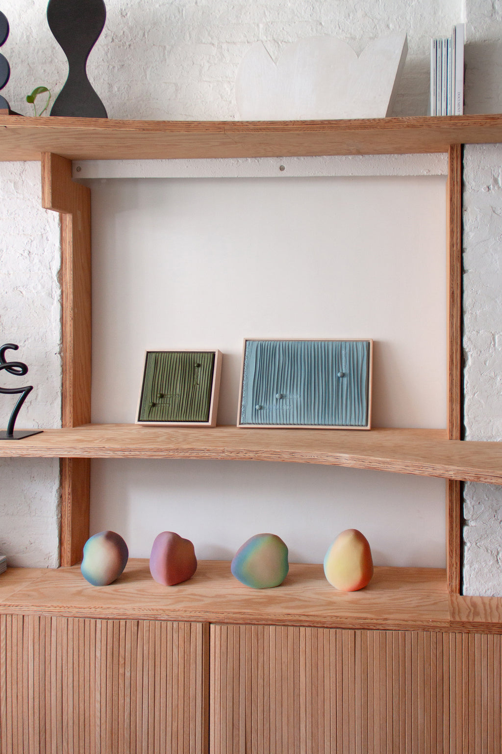 Painting by Nicole Anastas titled "Miyake II" - 5.