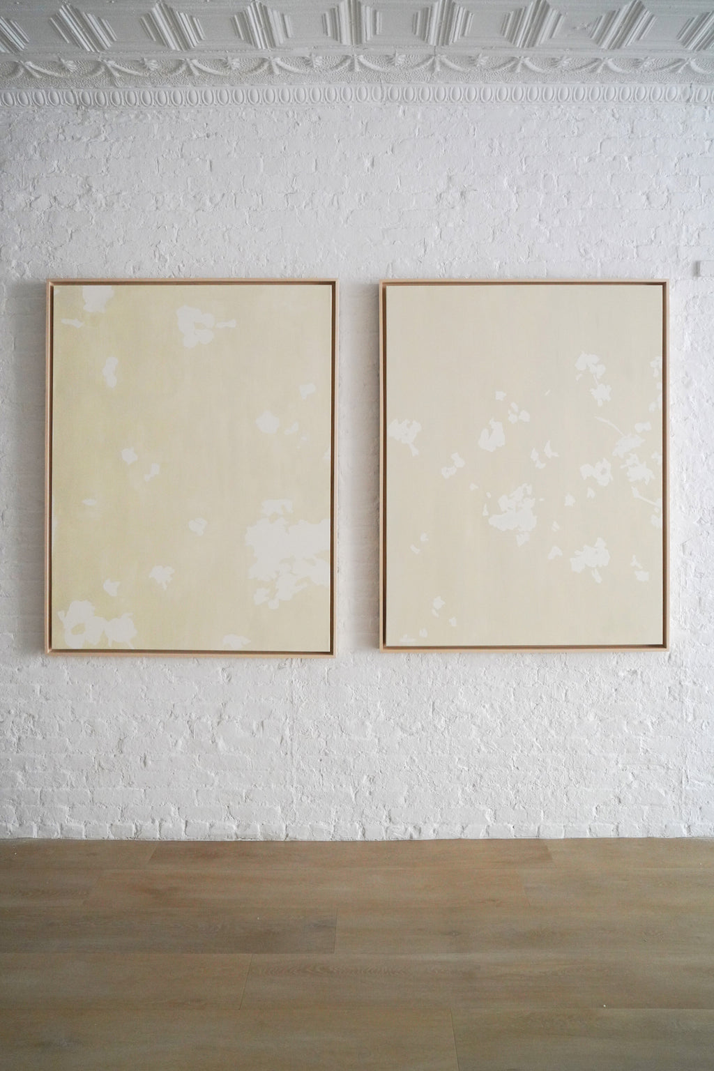 Painting by Natalia Nicole Rodríguez titled "Flower Petals In The Wind" - 4.