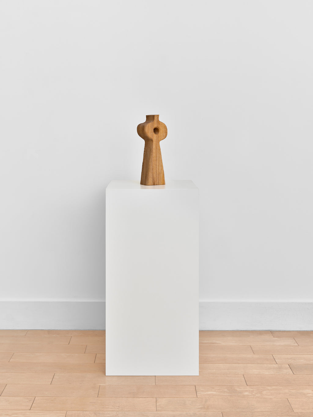 Sculpture by Dan Covert titled "Allude (Maquette)" - 4.