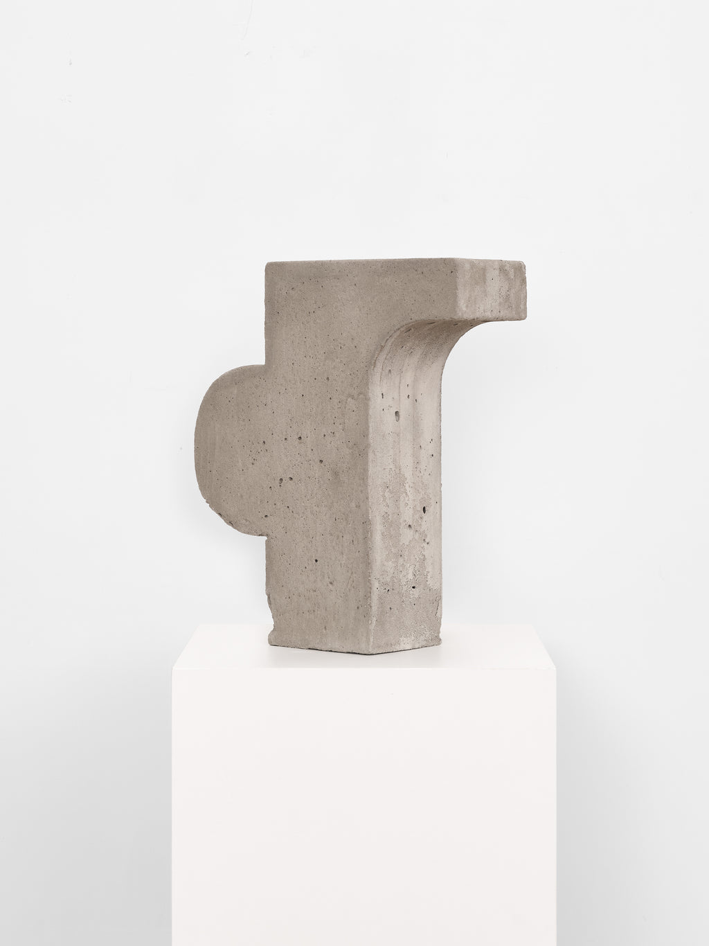 Sculpture by Dan Covert titled "Assure (Maquette)" - 3.