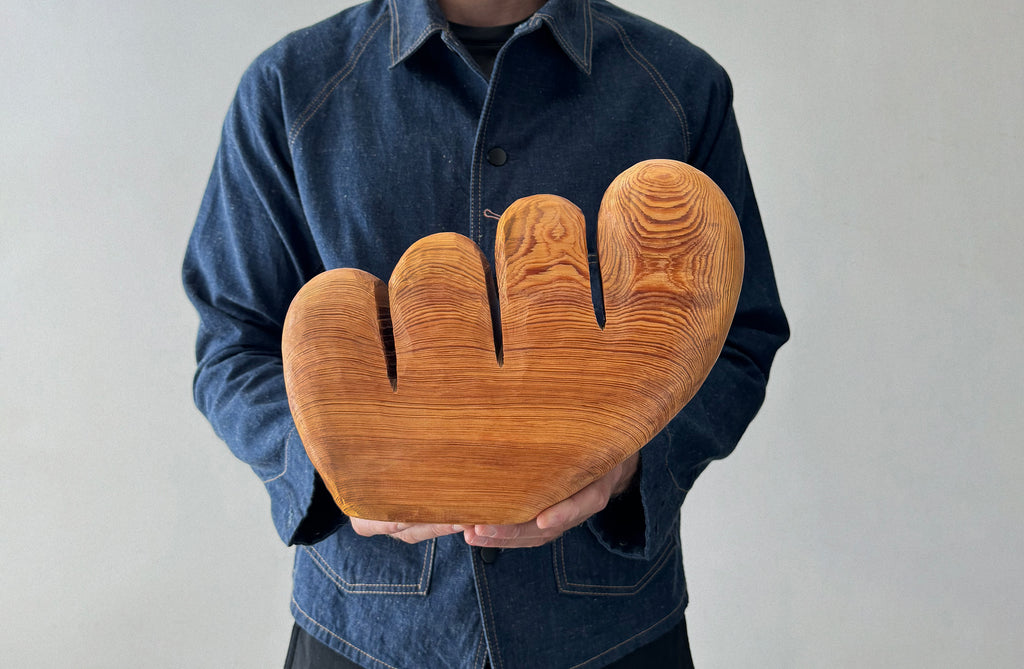 Sculpture by Dan Covert titled "Kink (Maquette)" - 3.