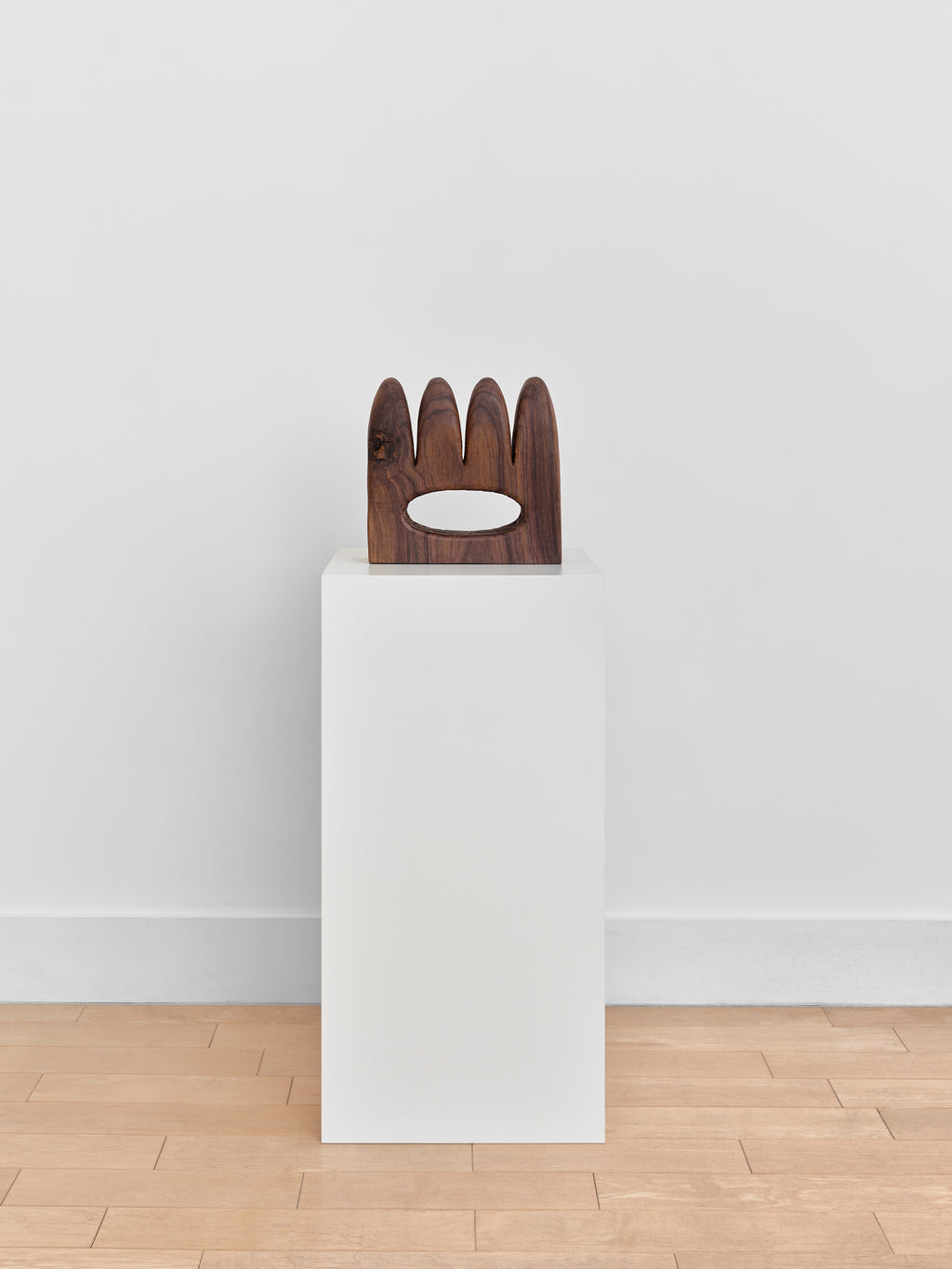 Sculpture by Dan Covert titled "Mate (Maquette)" - 4.