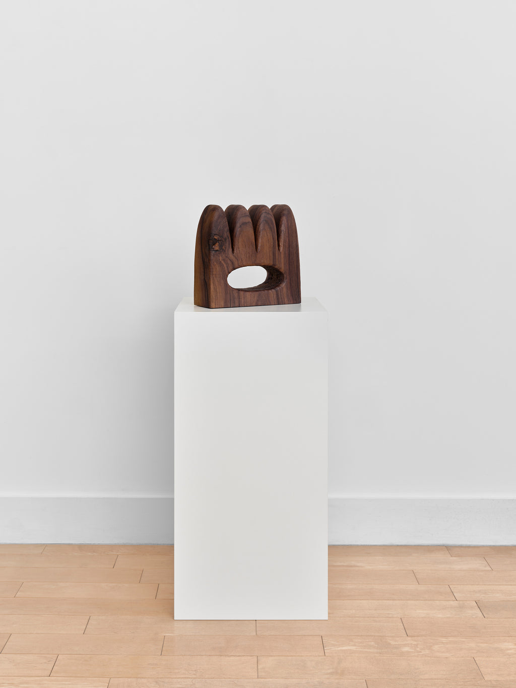 Sculpture by Dan Covert titled "Mate (Maquette)" - 5.