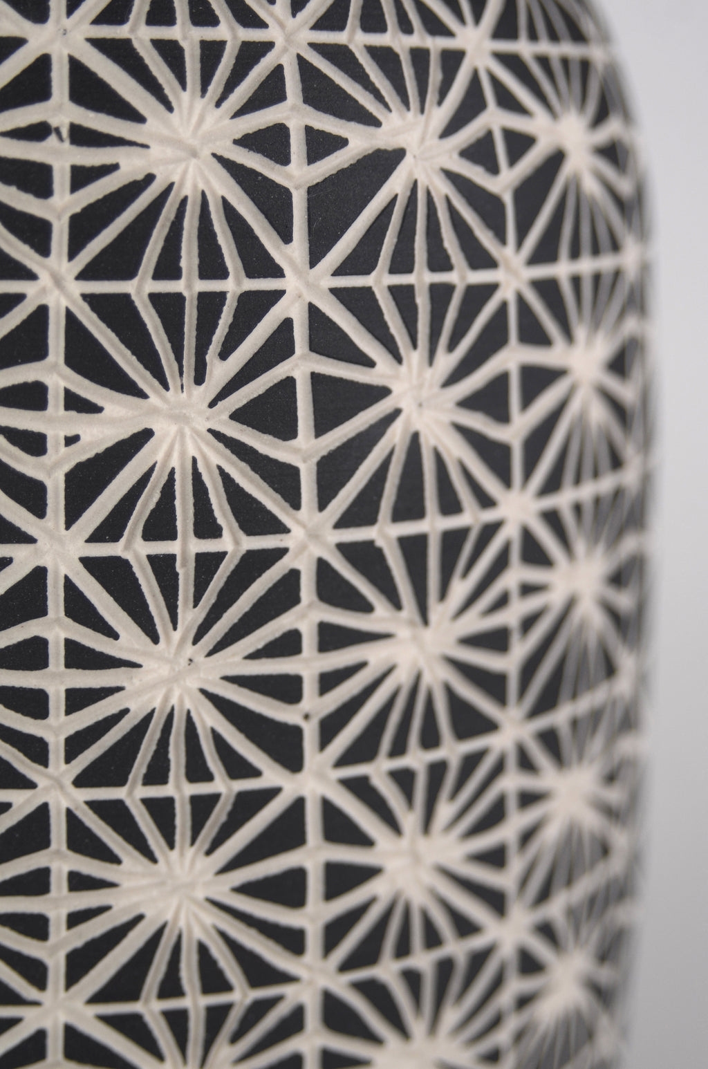 Sculpture by Dana Bechert titled "Burst Vase" - 3.