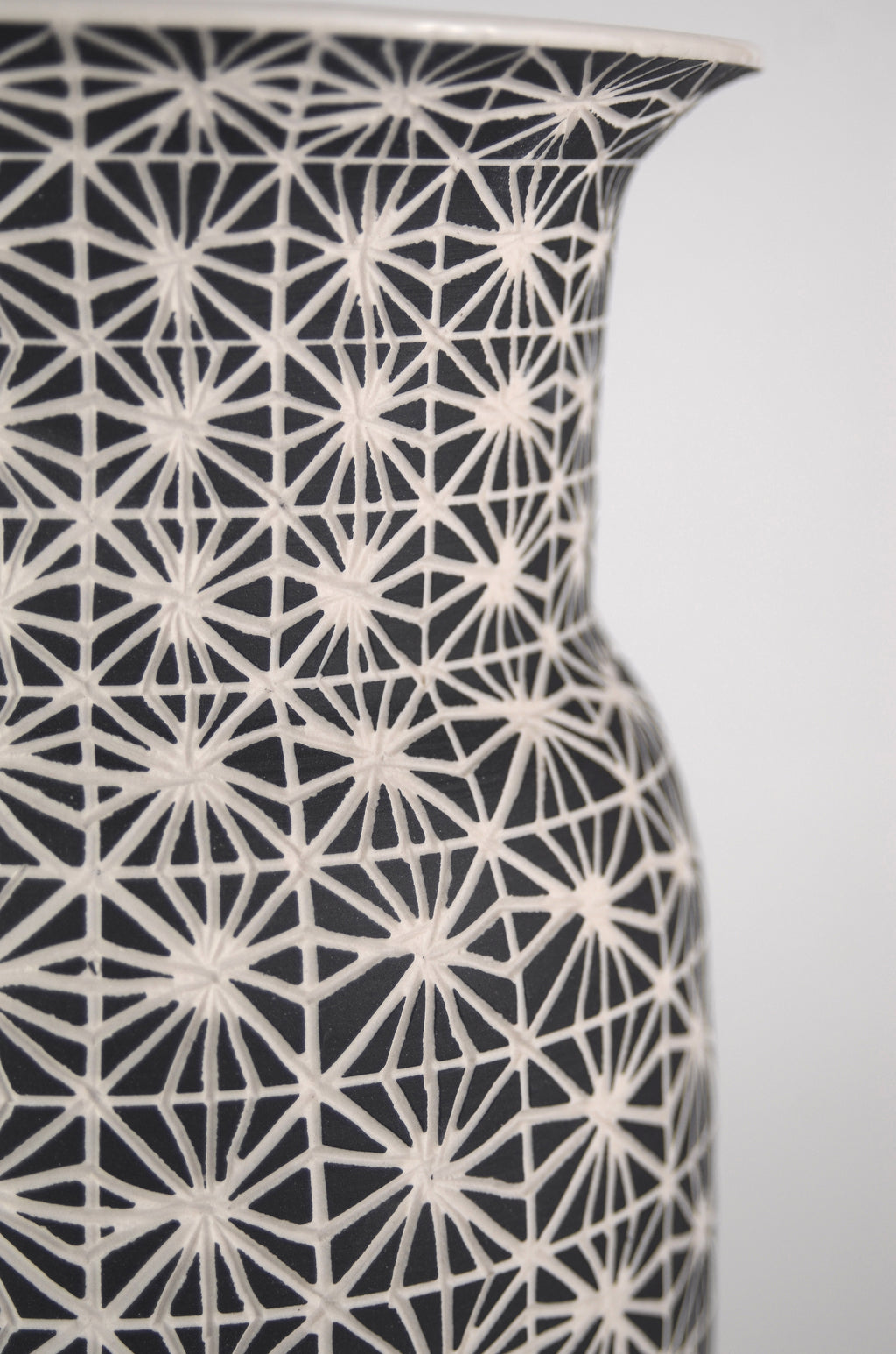 Sculpture by Dana Bechert titled "Burst Vase" - 4.