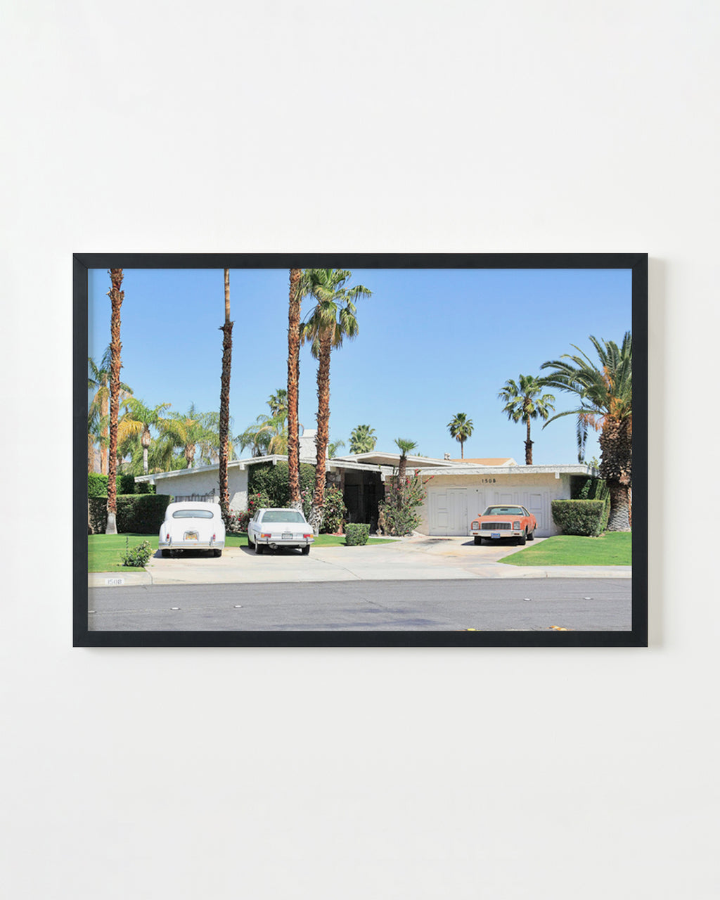 Photography by Dolly Faibyshev titled "Mid-Century House #3" - 3.