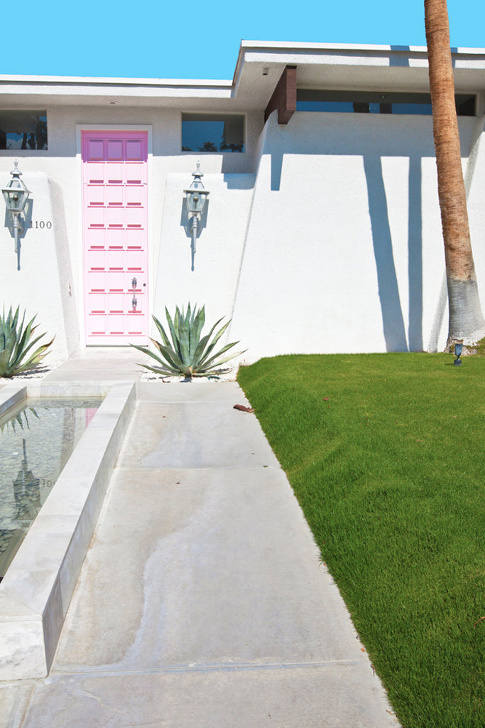 Photography by Dolly Faibyshev titled "Pink Door" - 2.