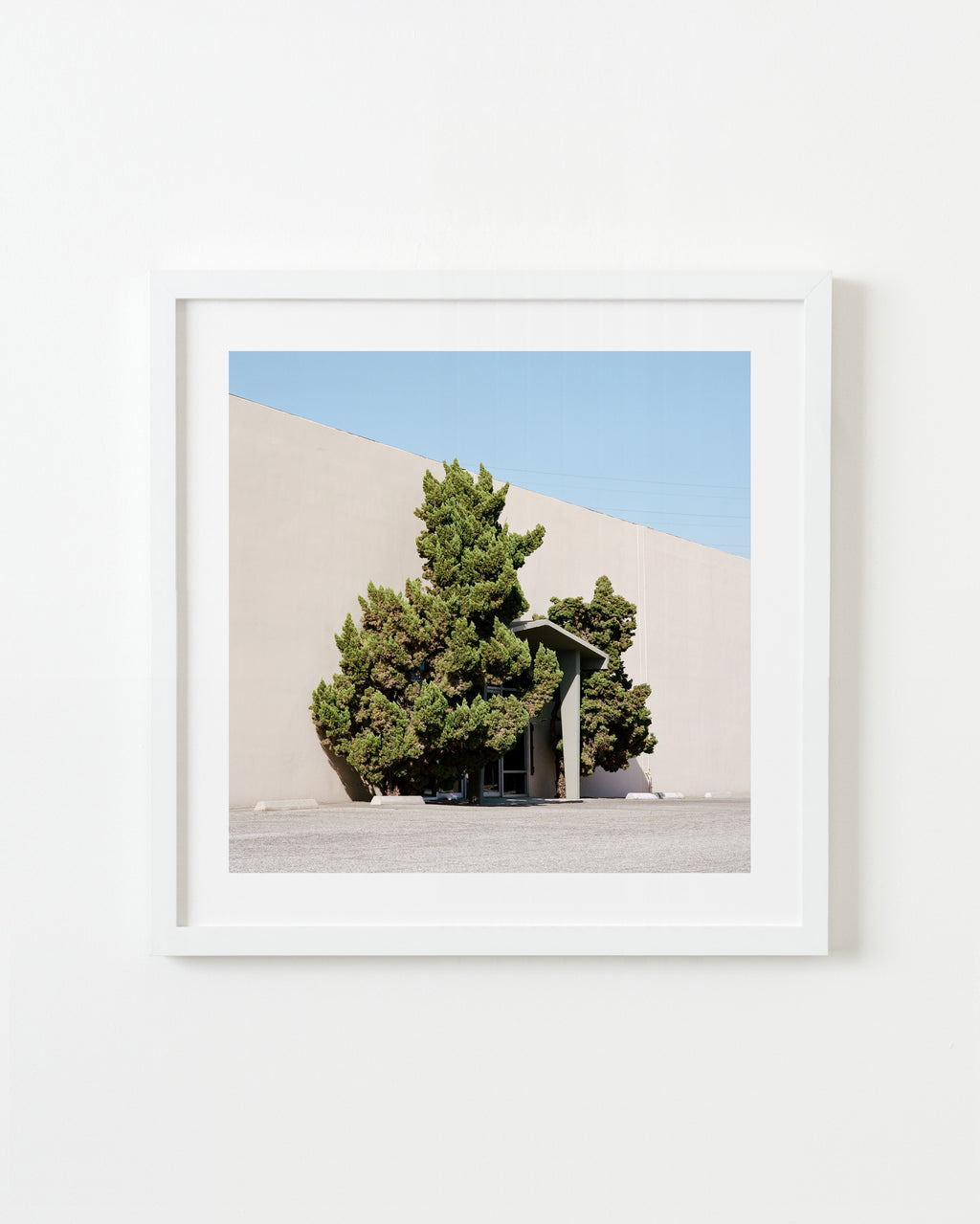 Photography by Sinziana Velicescu titled "Downey, CA" - 1.