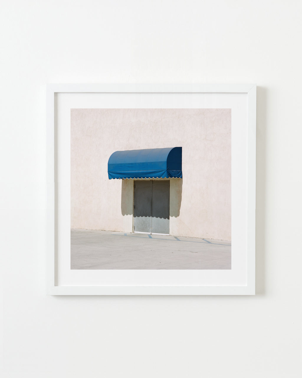Photography by Sinziana Velicescu titled "El Monte, CA" - 1.