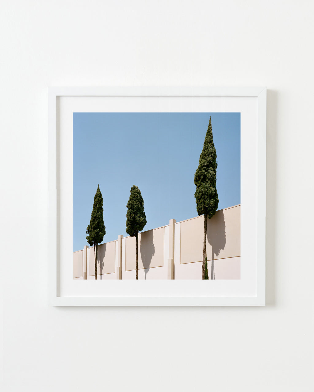 Photography by Sinziana Velicescu titled "Glendale, CA" - 1.