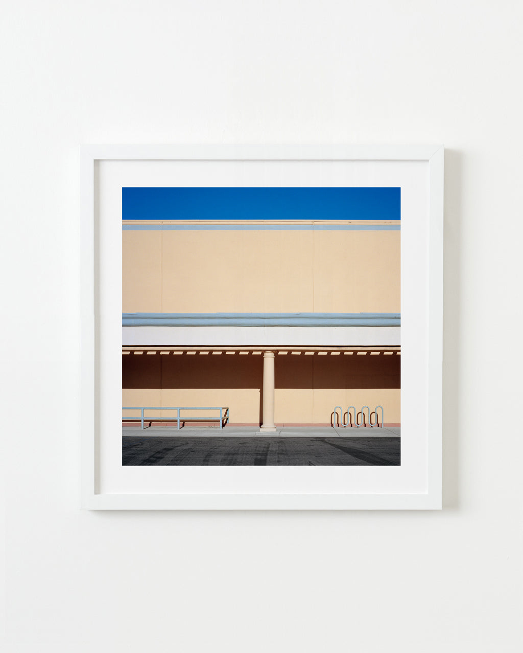 Photography by Sinziana Velicescu titled "Oxnard, CA" - 1.