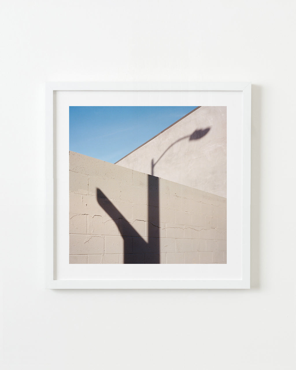 Photography by Sinziana Velicescu titled "Silver Lake, CA" - 1.