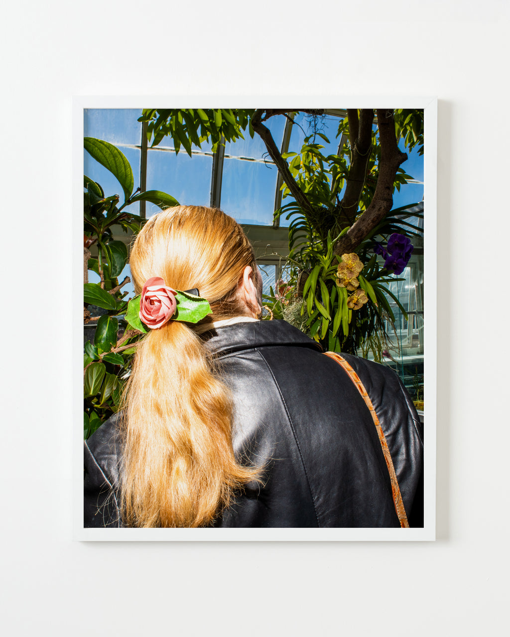 Photography by Dolly Faibyshev titled "Flowers in Your Hair" - 1.