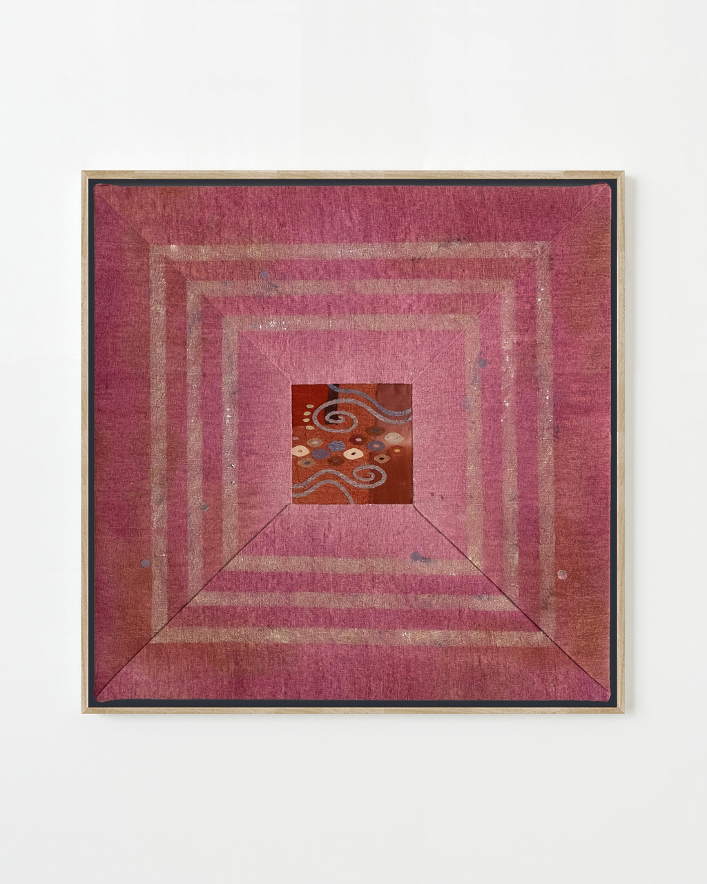 Cavaquino (Fuchsia) - Anton Nazarko