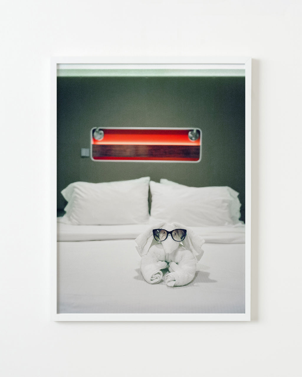 Photography by Anna Beeke titled "30 28'24.3