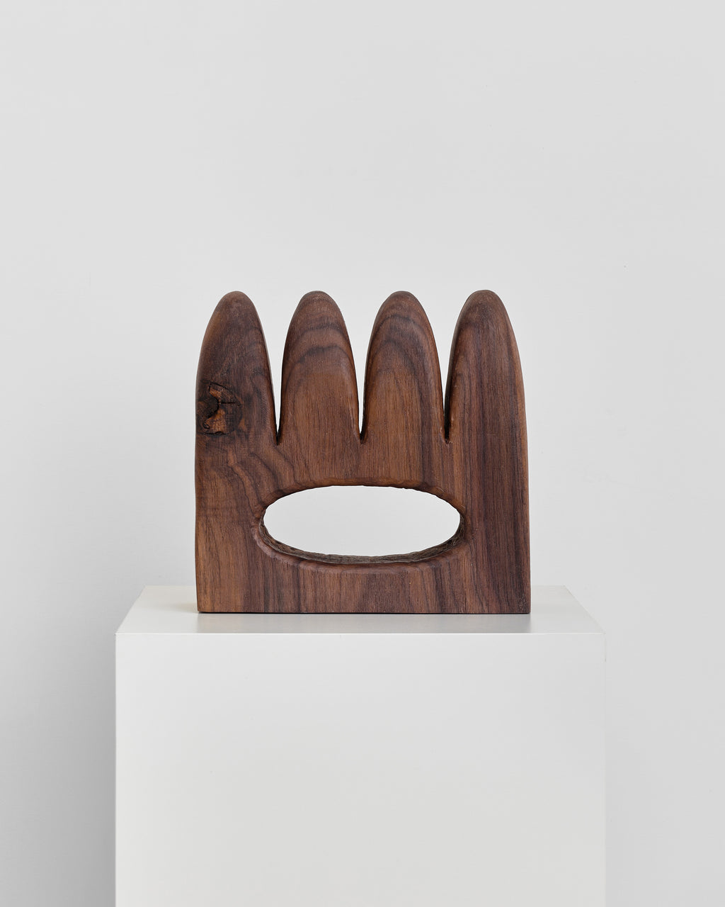 Sculpture by Dan Covert titled "Mate (Maquette)" - 1.