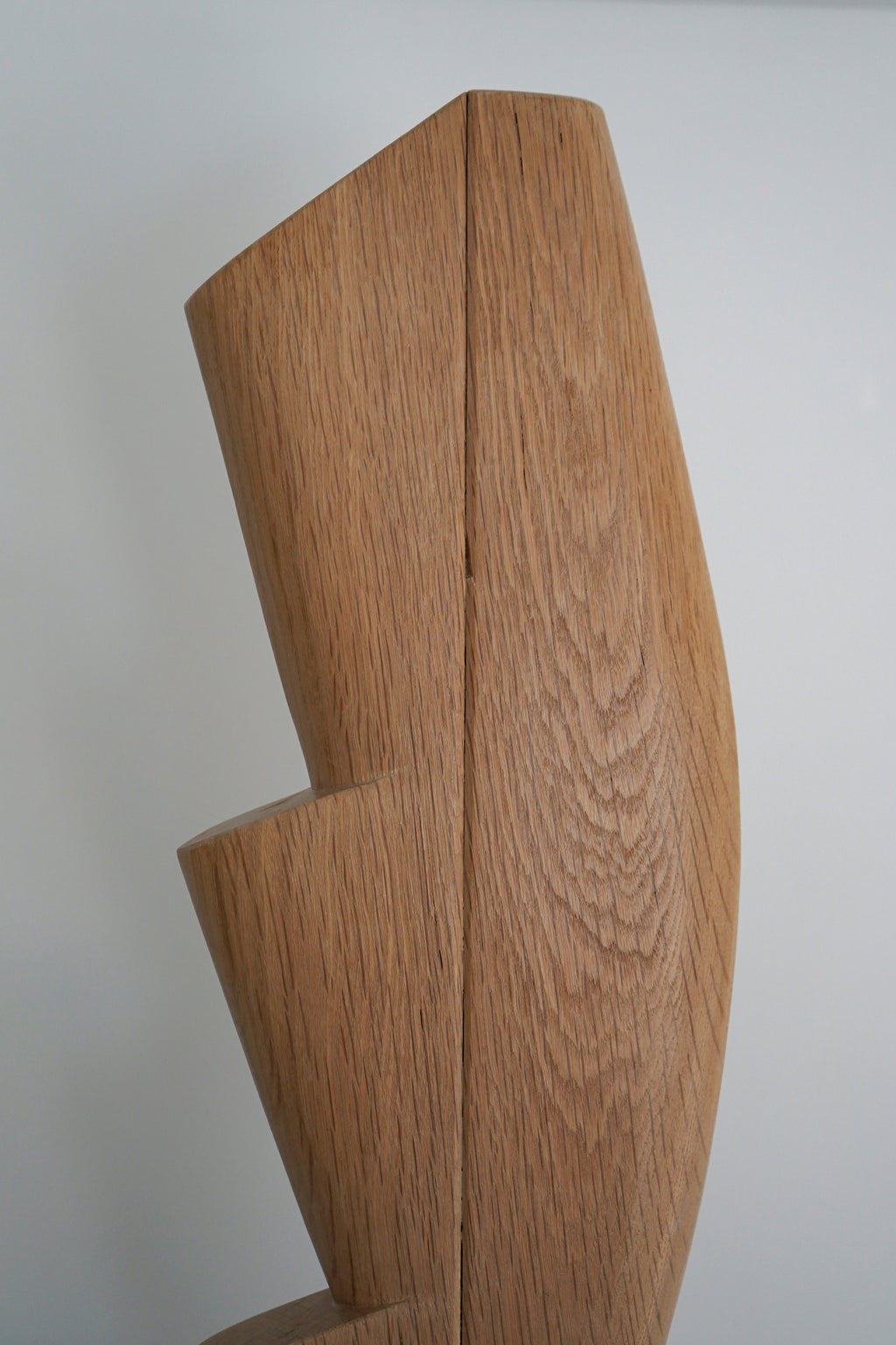 Sculpture by Fitzhugh Karol titled "Foothold IV" - 4.