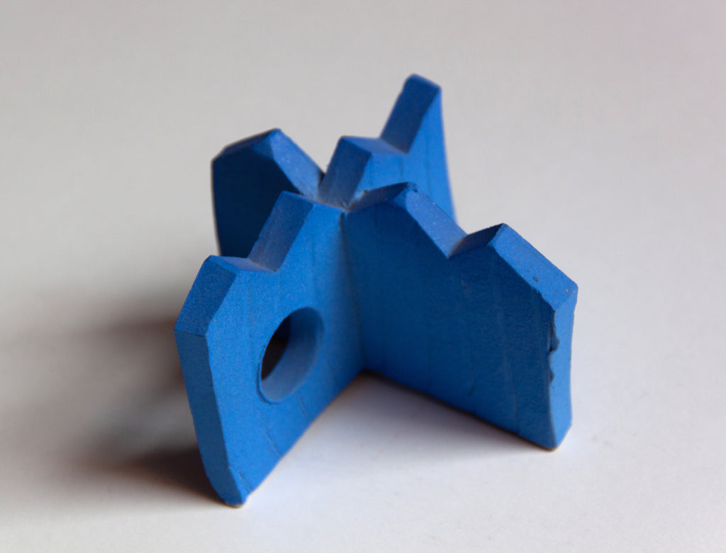 Sculpture by Fitzhugh Karol titled "Porcelain Plane III" - 3.