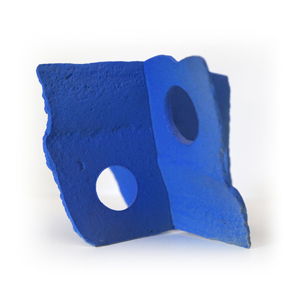 Sculpture by Fitzhugh Karol titled "Porcelain Plane V" - 2.