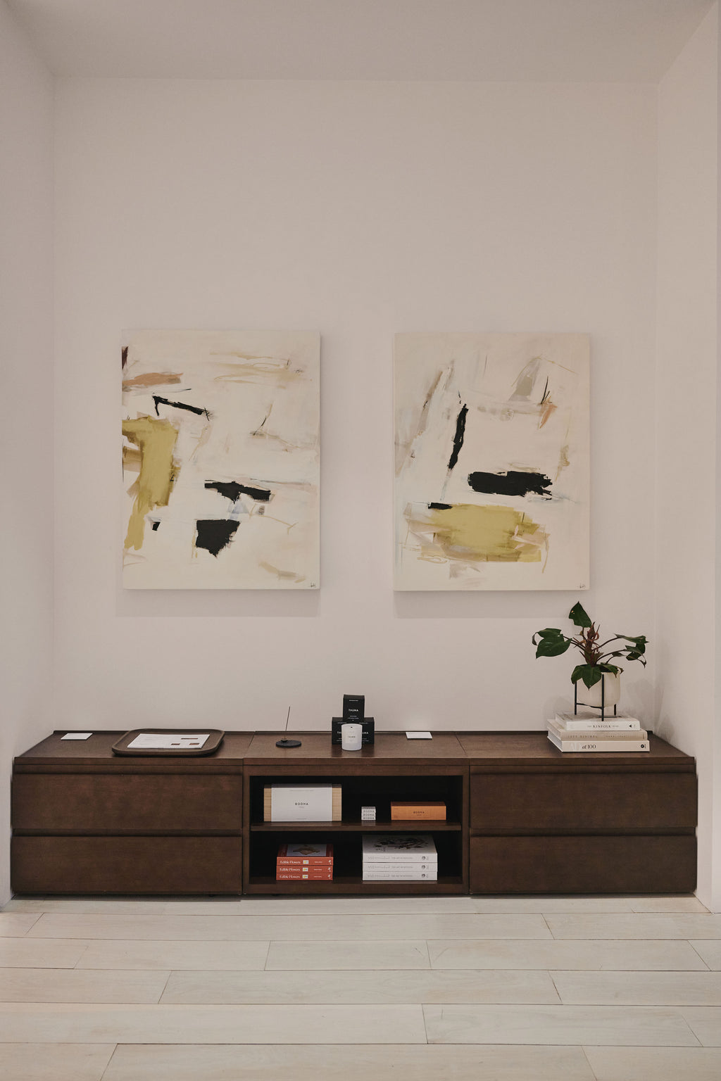 Painting by Holly Addi titled "Danvii Study I" - 4.