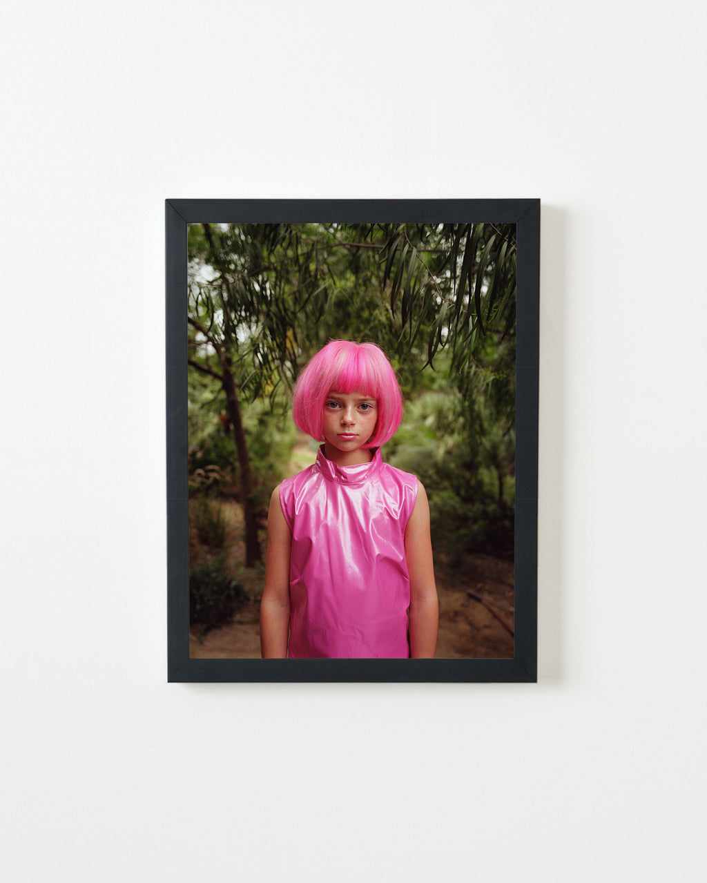 Photography by Jessica Haye & Clark Hsiao titled "Bela Alien" - 3.