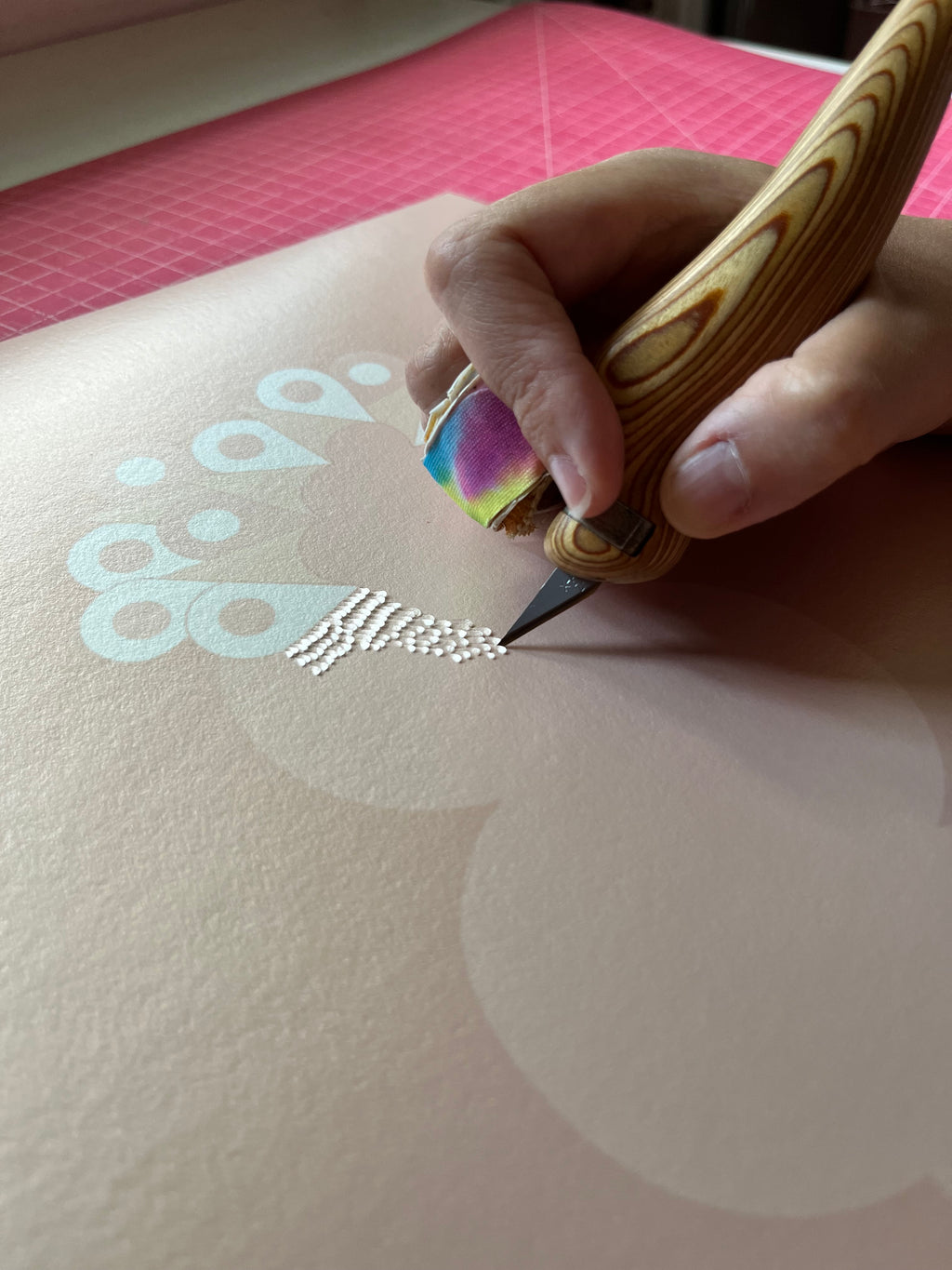 Drawing by Lucha Rodriguez titled "Piel de Gallina, Knife Drawing II" - 3.