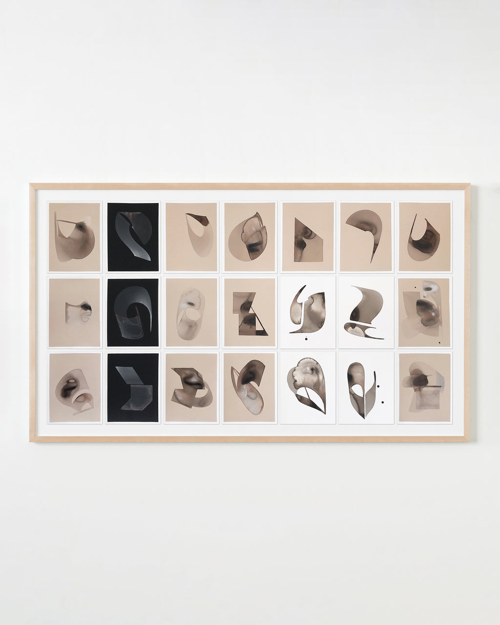 Painting by Laura Naples titled "East Essence" - 4.