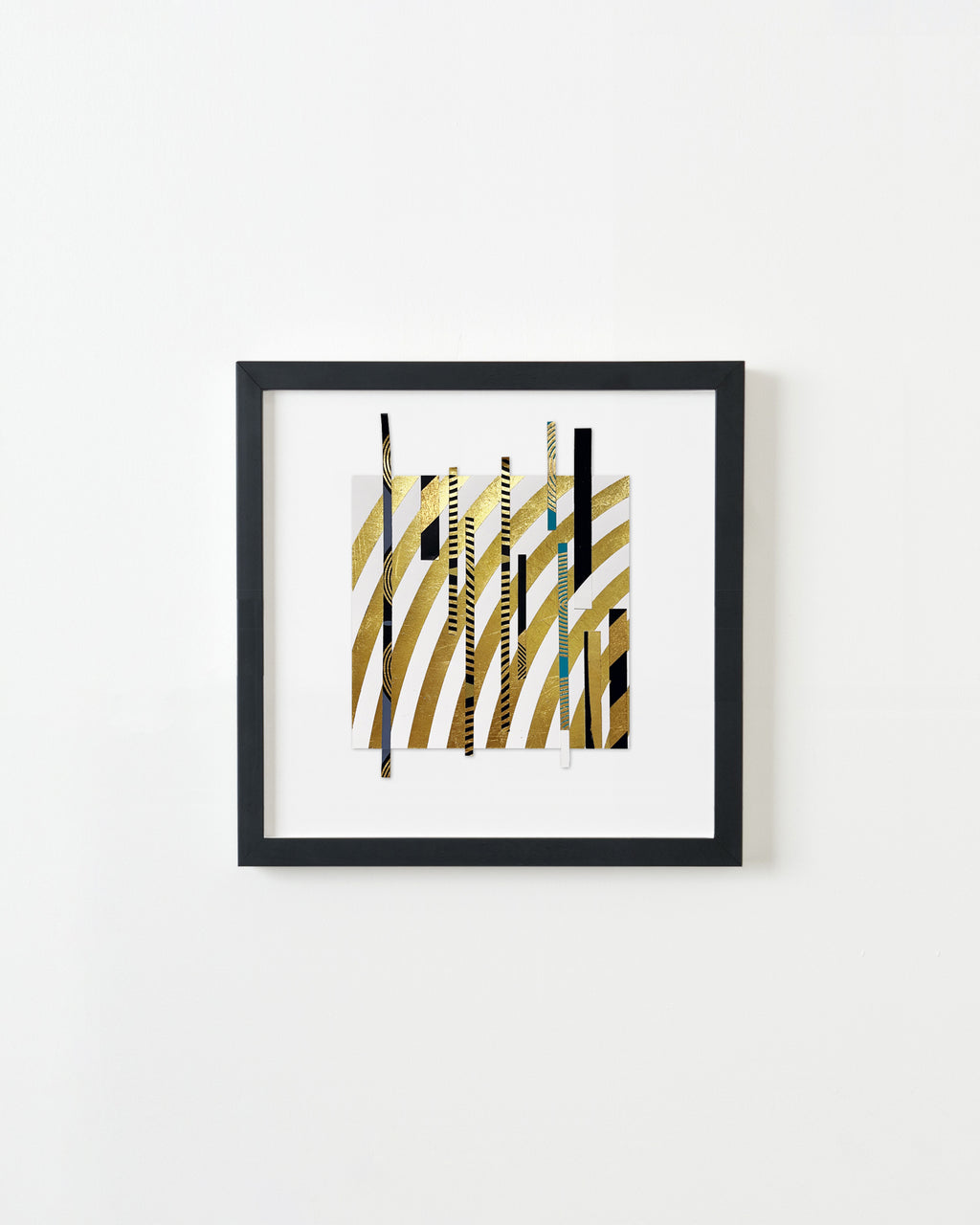 Mixed Media by Lisa Hunt titled "Cross Sections Free Form No. 18" - 6.