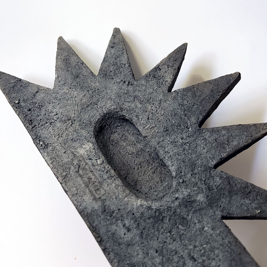 Sculpture by Paulina Ho titled "Welcome The New Day" - 4.