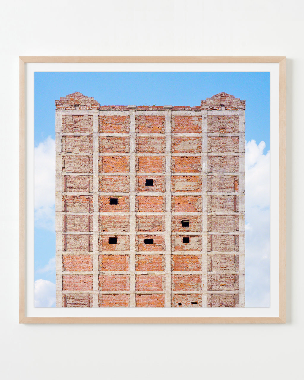 Photography by Sinziana Velicescu titled "Louisville, KY" - 3.