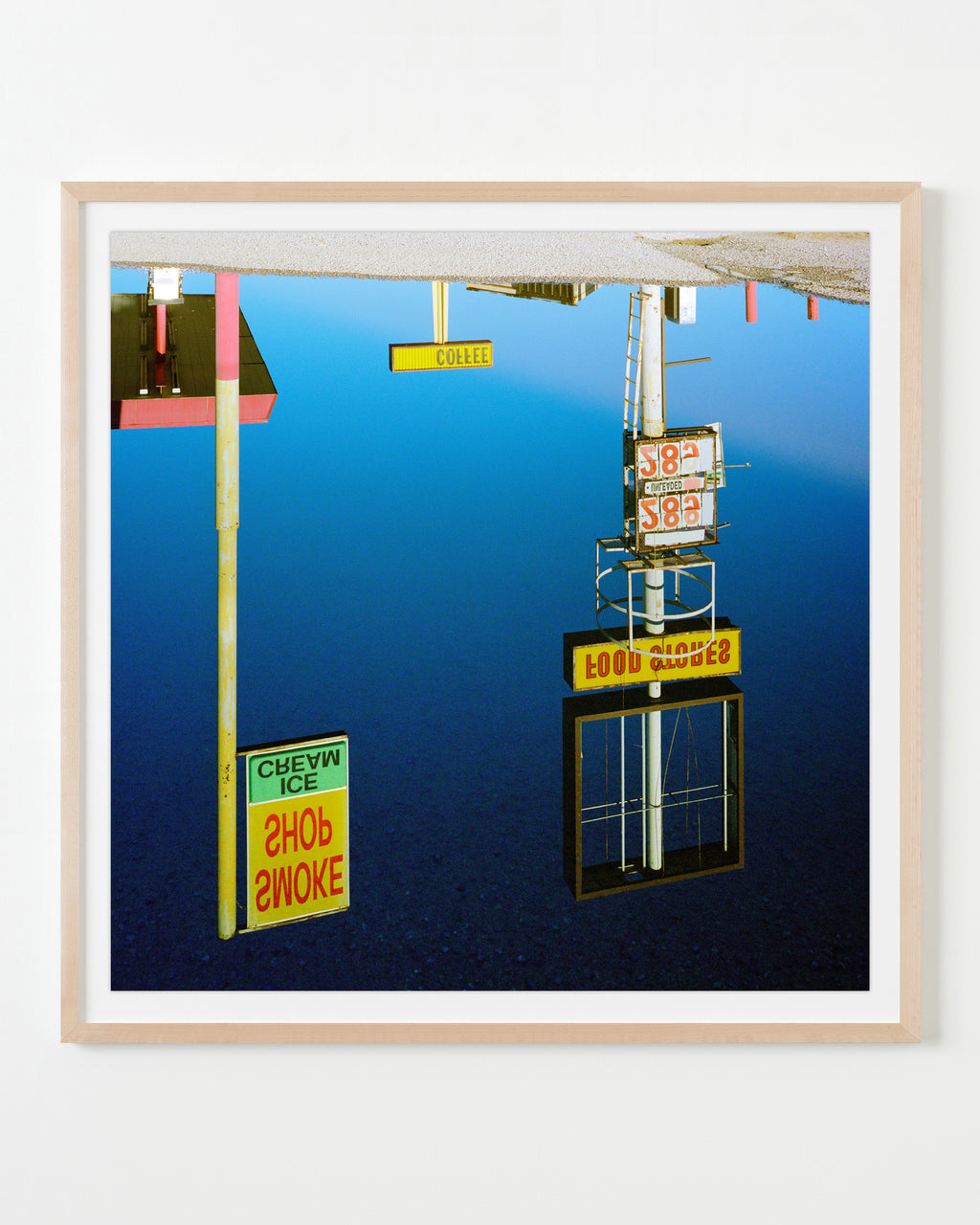 Photography by Sinziana Velicescu titled "Gallup, NM" - 3.