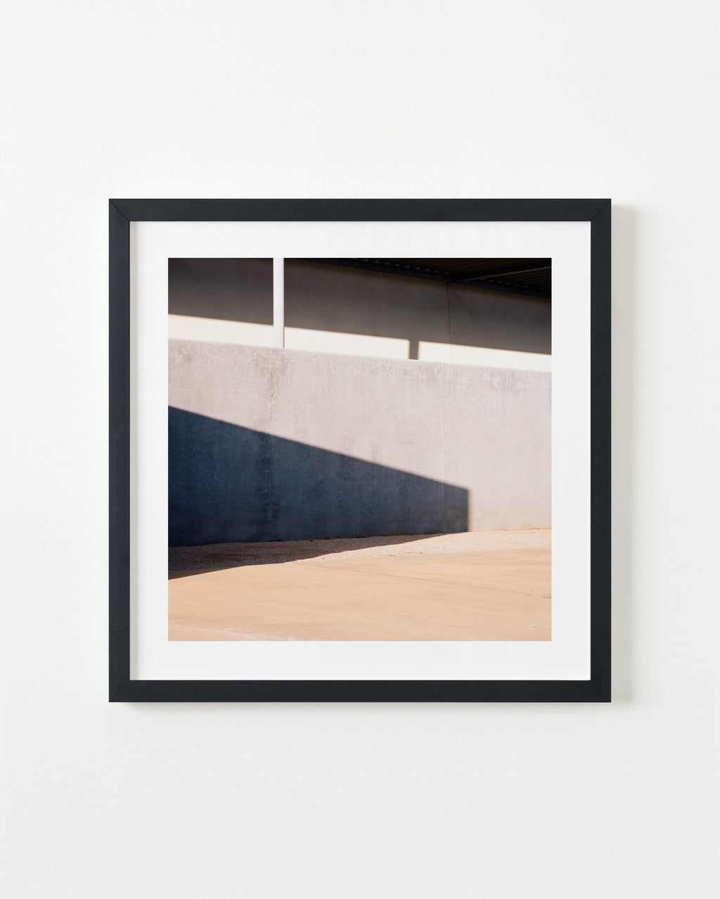 Photography by Sinziana Velicescu titled "Cabazon, CA" - 3.