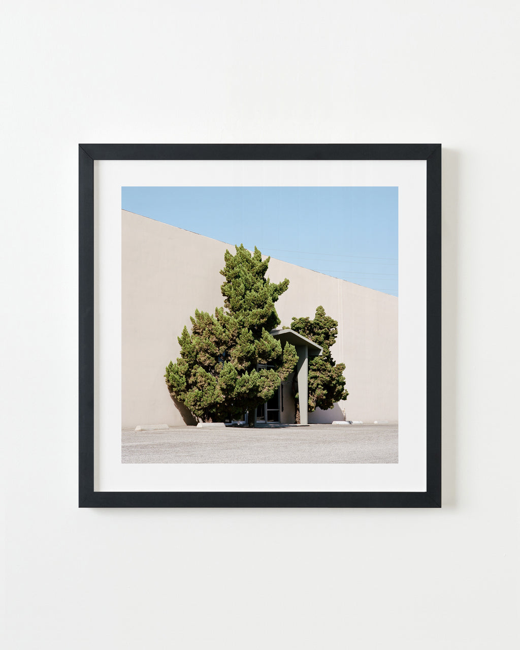 Photography by Sinziana Velicescu titled "Downey, CA" - 3.