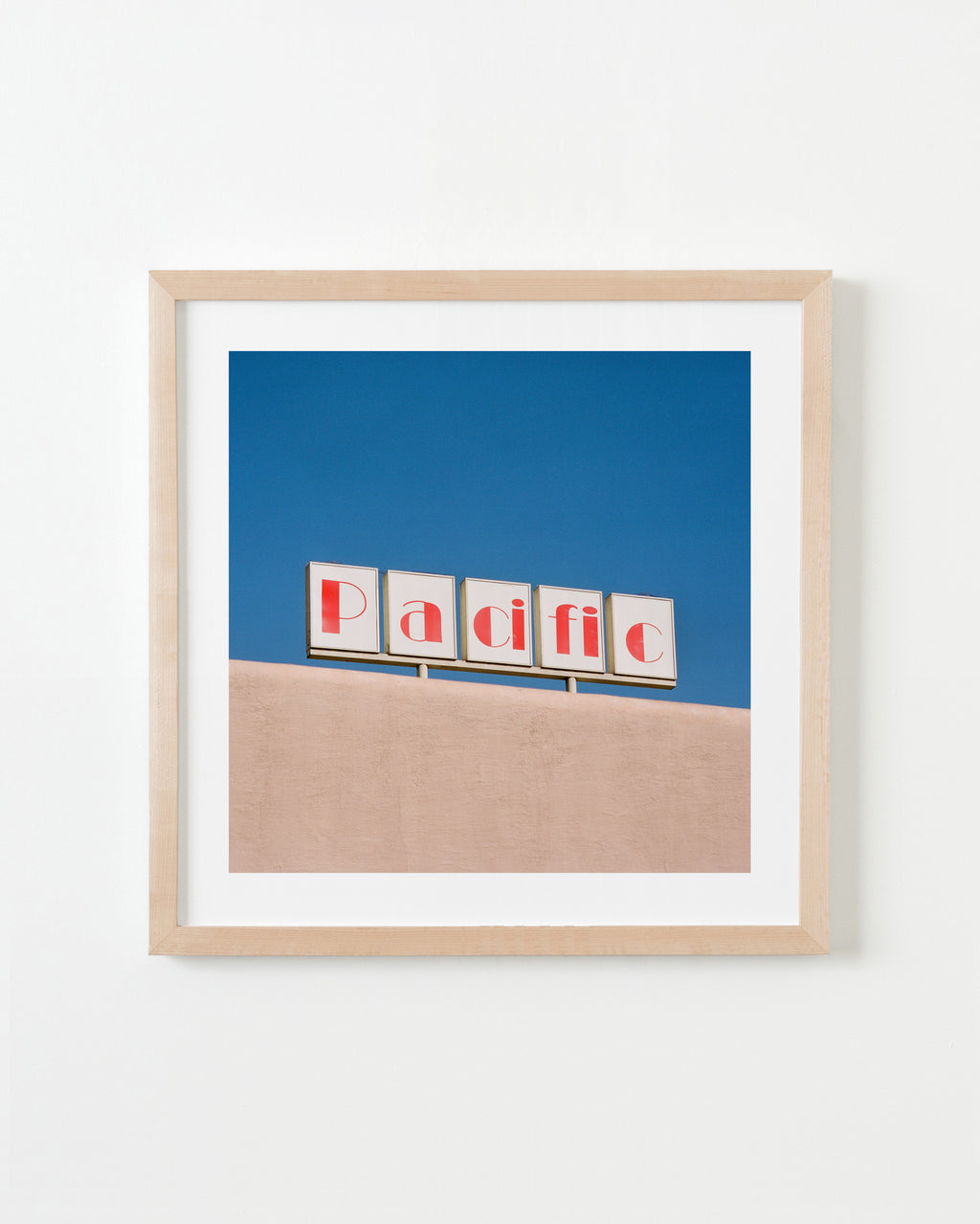 Photography by Sinziana Velicescu titled "El Monte, CA" - 4.