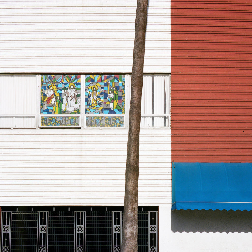 Photography by Sinziana Velicescu titled "Koreatown, Los Angeles" - 2.