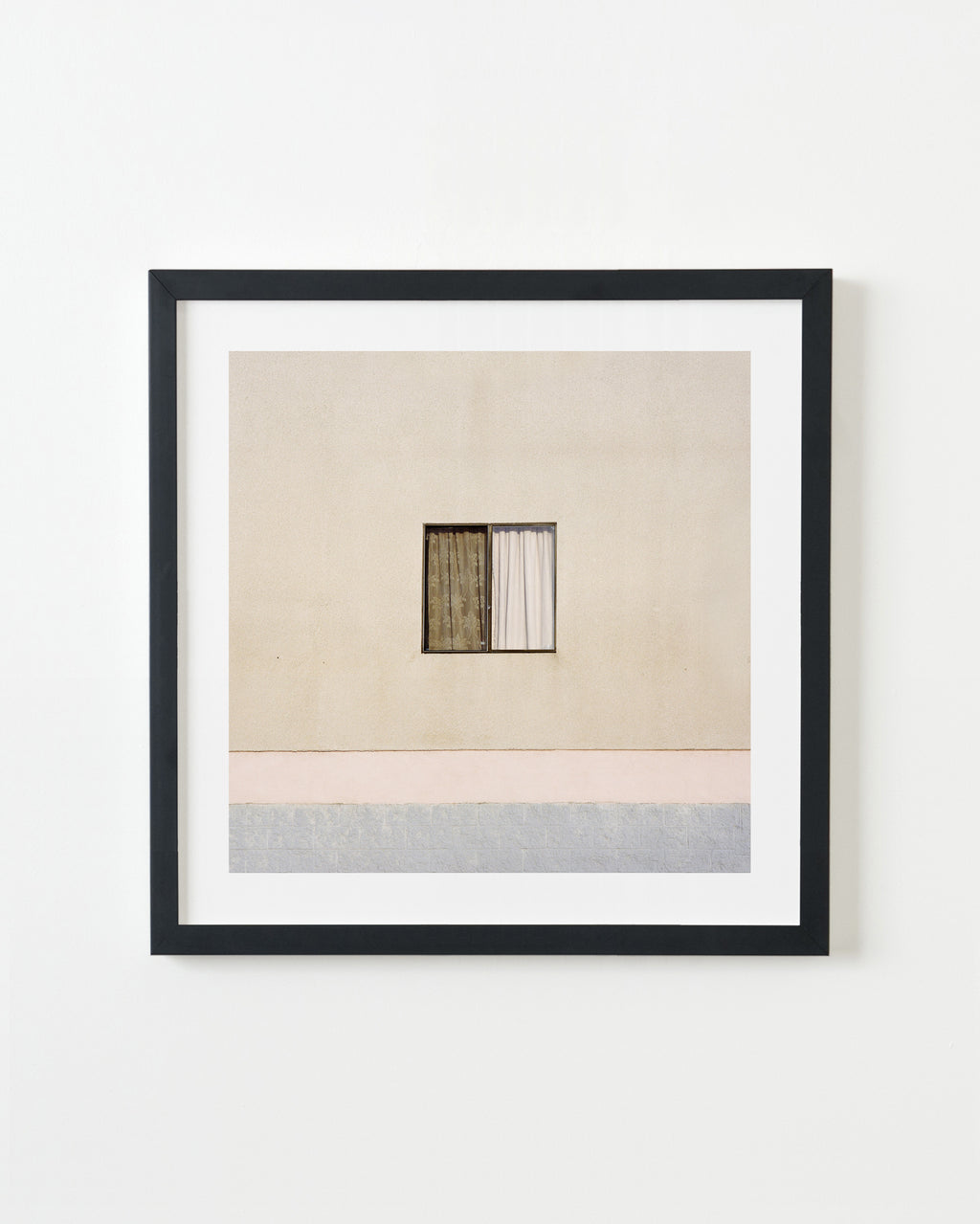 Photography by Sinziana Velicescu titled "Koreatown, Los Angeles" - 3.