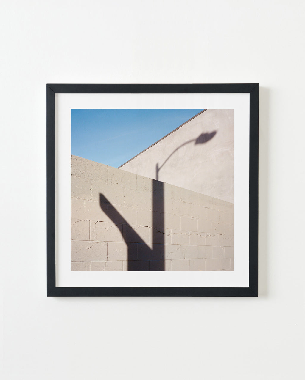 Photography by Sinziana Velicescu titled "Silver Lake, CA" - 3.
