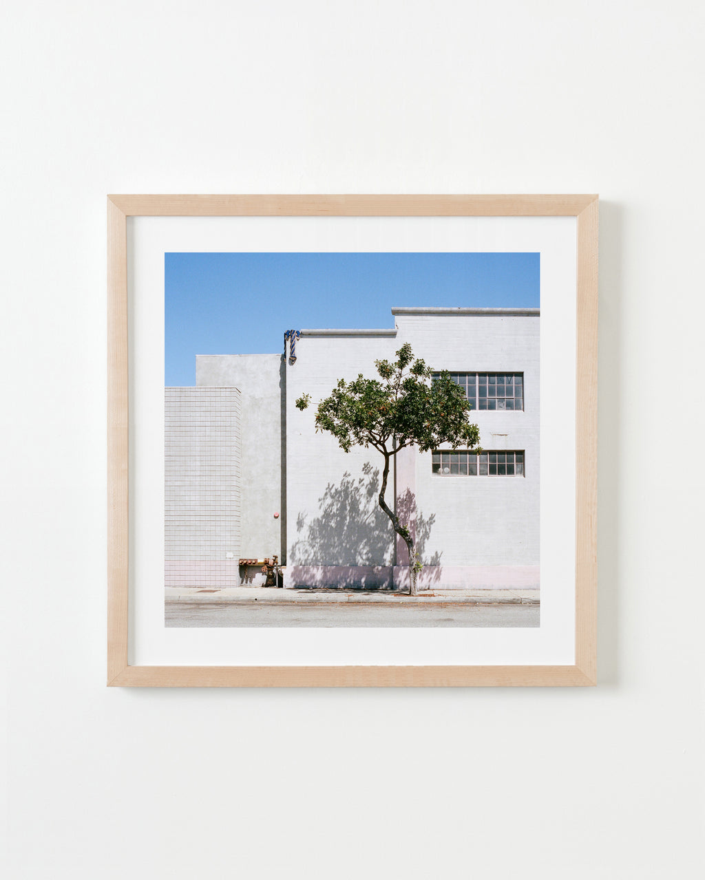 Photography by Sinziana Velicescu titled "Vernon, CA" - 4.