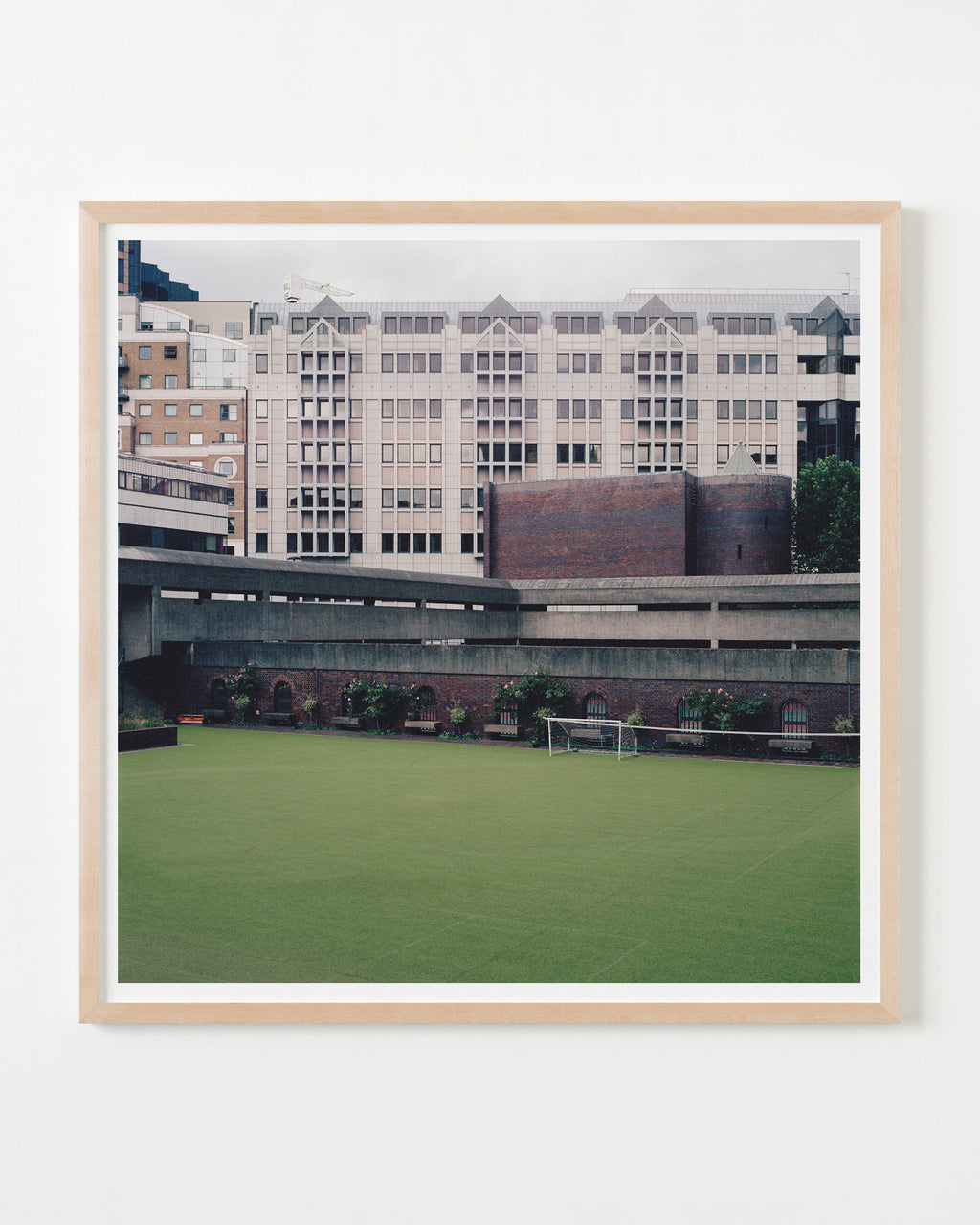 Photography by Ward Roberts titled "court 2 - london 2009" - 4.