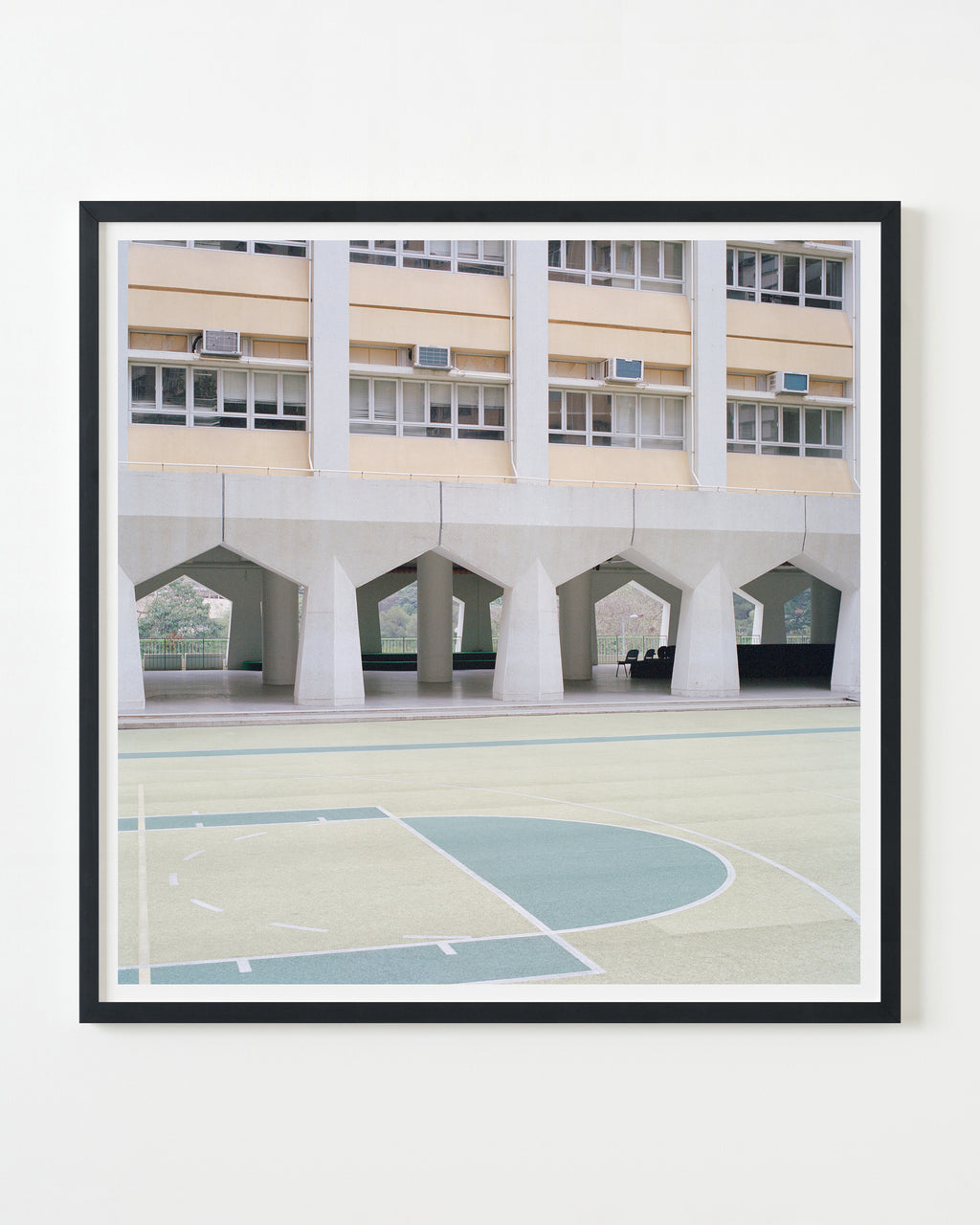 Photography by Ward Roberts titled "court 34 - hong kong 2016" - 3.