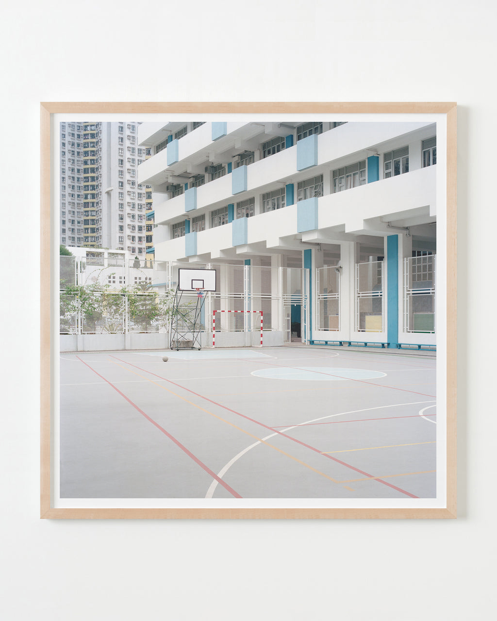 Photography by Ward Roberts titled "court 5 - hong kong 2007" - 4.