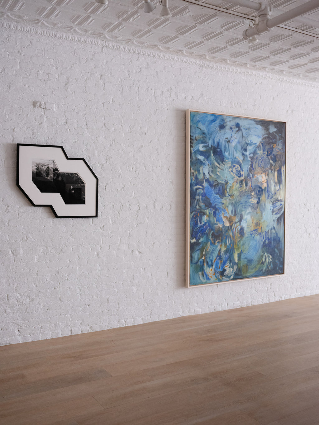 Painting by Olivia Botha titled "Twisting & Turning" - 8.