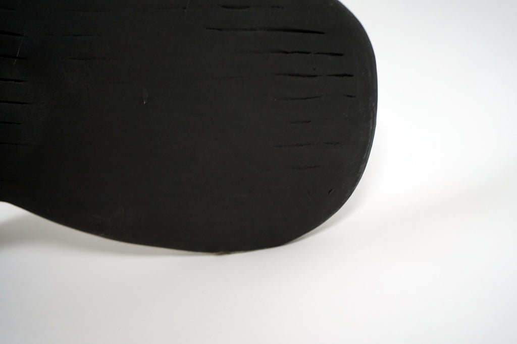 Sculpture by Fitzhugh Karol titled "Beach Stone Jax I" - 5.