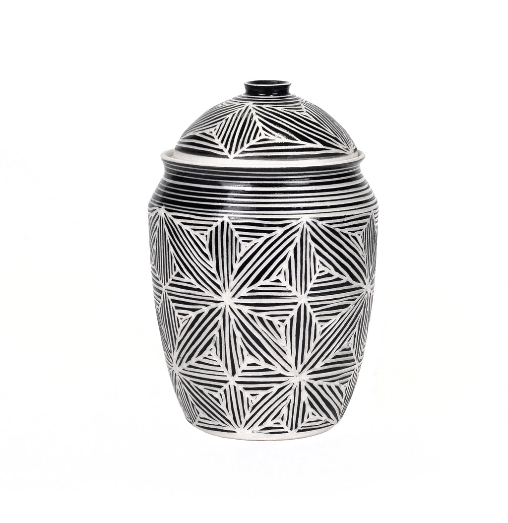 Sculpture by Dana Bechert titled "Lidded Jar" - 2.
